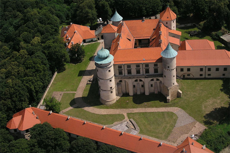 chateau de wisnicz